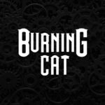 Burning Cat en toutes lettres sur fond noir
